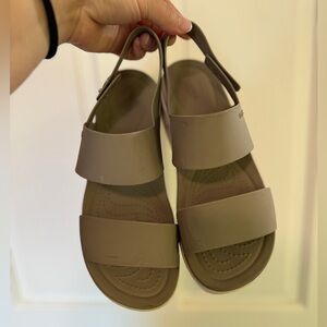 Crocs Brooklyn Low Wedge Sandal